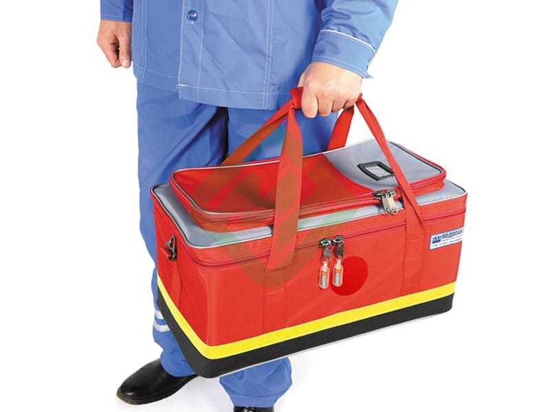 Сумка универсальная медицинская Медплант СР-3, красная